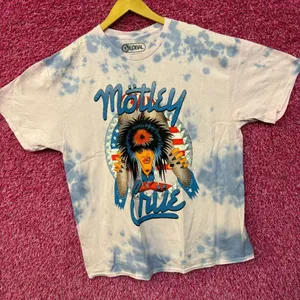 Motley Crue Girls Girls Girls Animated Heavy Metal Tie Dye XL thumbnail 3