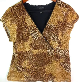 Bay Studio L Animal Print Golden Leopard Stretch Top thumbnail 1