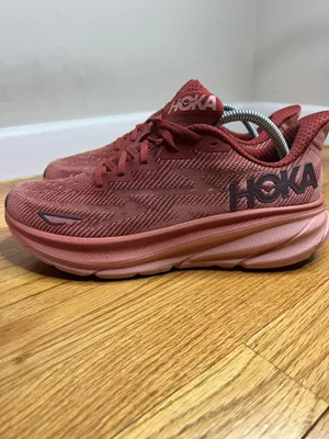 Hoka One One Clifton 9 “Pink” 1127896 RERT Size 10.5W B NO BOX thumbnail 6
