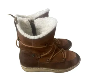 White Mountain Women's Size 6M Topaz Leather Wrap‎ Tie Ankle Boots thumbnail 1