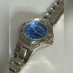 Panama Jack Women’s Silver Link and Blue Face Water Resistant Watch thumbnail 4