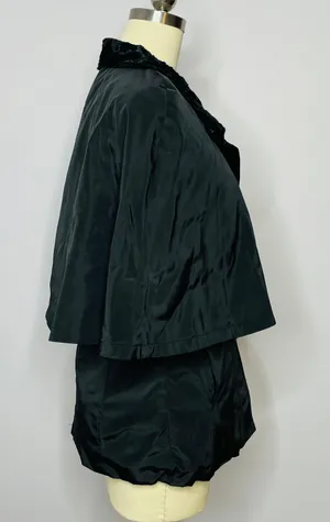 Black Fur Lined Cape Coat- Size Medium- Missing Belt thumbnail 7