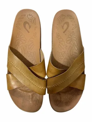 OluKai‎ Kipe'a Olu Slip On Slide Sandals Golden Harvest Women's Size 11 thumbnail 1