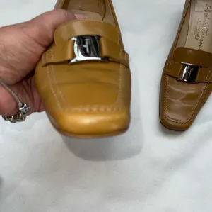 Salvatore Ferragamo thumbnail 7
