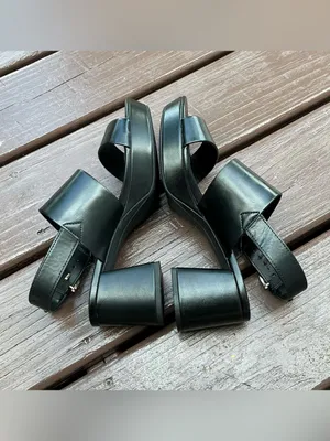 Modern leather Wide-Strap Block Heel Sandals 🌹 thumbnail 6