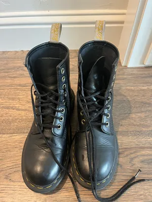 Doc Martens  thumbnail 3