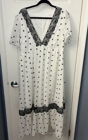 Boutique White polka dot and black lace maxi dress thumbnail 1
