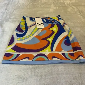 Zara Colorful Abstract Mini Skirt, Size XS, Vibrant Colors thumbnail 2