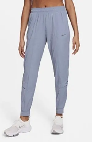 Nike Women’s Packable Running Pants thumbnail 1