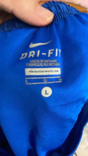 Nike Dri Fit  Size Large thumbnail 4