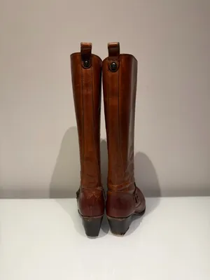 Frye Heeled Tall Brown Boots Size 7.5 thumbnail 4