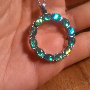 Green Color Simulated Opal Resin Stainless Steel Pendant Necklace thumbnail 11