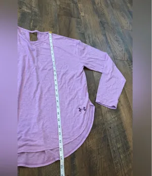 Under Armour HeatGear Women’s Small Purple Long Sleeve Open Back Athletic Shirt thumbnail 3