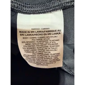 Nike Leggings High Rise Crop Athletic Women's XS Black Yoga Gym Workout thumbnail 2