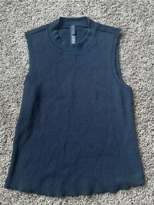 SKIMS Navy Sleeveless Waffle Knit Tank thumbnail 1