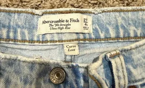 Abercrombie and Fitch Ultra High Rise 90s Straight Jean thumbnail 4