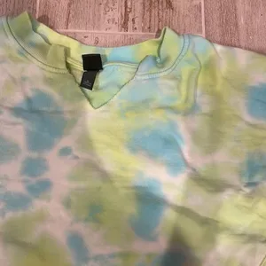 Blue and Green Cropped Tie Dye Wild Fable Sweatshirt Size XL thumbnail 4