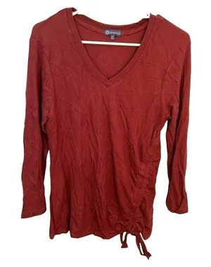Democracy Women's Size Medium‎ Side Ruched V-Neck Blouse in Bran Burnt Orange thumbnail 1