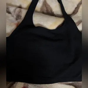 Divided LG ribbed blk cropped halter top thumbnail 2