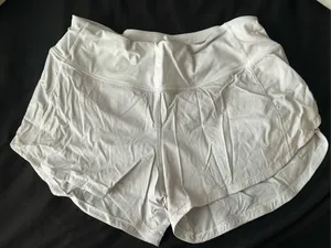 Lululemon Shorts 2.5" Speed Up  thumbnail 1