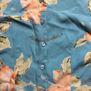 Harley Davidson Motorcycles Hawaiian Flower Button Up Silk Shirt thumbnail 3