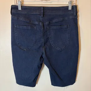 Free People Denim Bermuda Shorts Size 29 Dark Indigo Blue Jorts thumbnail 2