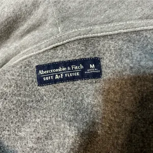 Abercrombie & Fitch Y2K Spellout Soft A&F Fleece Zip Up Hoodie Grey Medium thumbnail 7