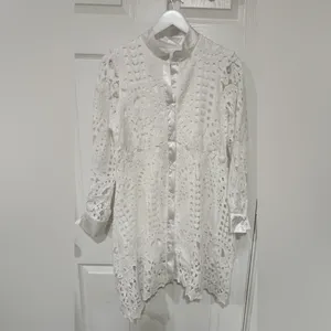 White Lace Coastal Beach Resort Long Sleeve Button Size Small Shirt Dress thumbnail 7