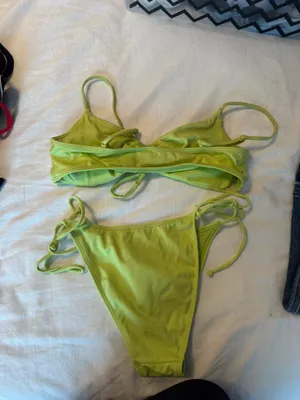 Kendall + Kylie Swimsuit Set thumbnail 2