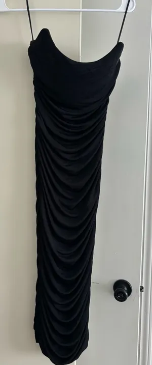 MABLE Strapless Stretchy Bodycon Dress thumbnail 1