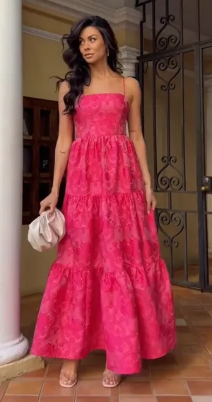 NWT Elliatt Whitley Maxi Gown Size Large thumbnail 1