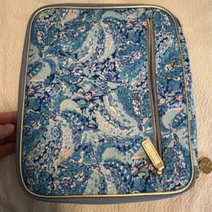Lilly Pulitzer Agenda Folio in Wave after Wave thumbnail 7