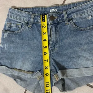 BDG Women‎ Denim Blue Mid Rise Shortie Shorts size 27. thumbnail 8