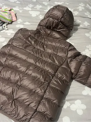 Aritzia Hooded Quilted Puffer Jacket in Taupe Brown thumbnail 5