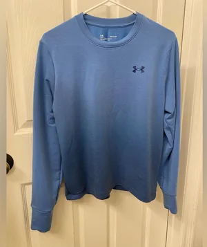Under Armour Women’s Blue Long Sleeve Performance Tee size small thumbnail 1