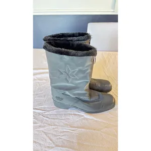 Women’s Black Winter Snow Boots Size 9M Chromatics by Totes Faux Fur thumbnail 4