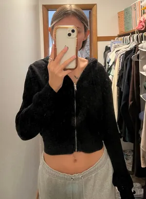 Brandy Melville Zip Up thumbnail 1