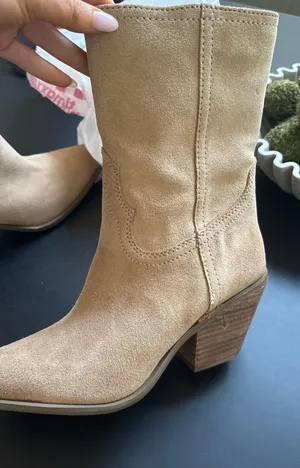 These Three Boutique boots  thumbnail 1