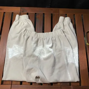 GAP Women’s Cream Jogger Pants size M thumbnail 6