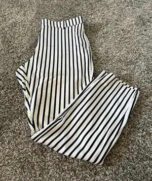 H&M Striped Trousers Skinny Ankle thumbnail 1