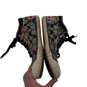 Coach Zoe Poppy Signature High‎ Top Sneakers 7B Black Gray Multi Monogram Y2K thumbnail 5