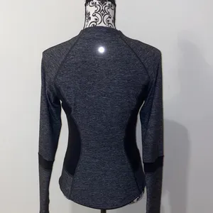 Lululemon Athletica Reversible Find Your Bliss Jacket Size 6 thumbnail 12