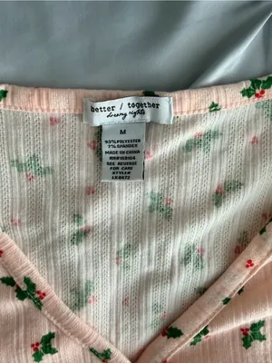 Women’s Pink Ribbed Holiday Pajama Set with Holly Print thumbnail 3
