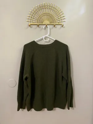 Old Navy Olive Green Women's Crewneck Sweater thumbnail 2