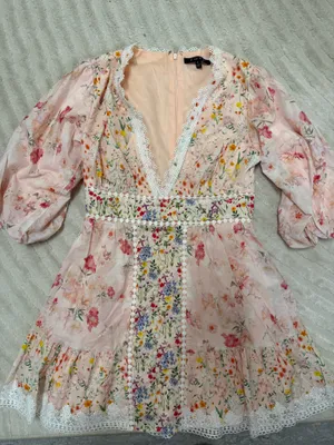 boutique dress thumbnail 4
