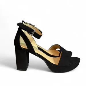 CL by Laundry Black Platform Block Heels Size 8 | thumbnail 4