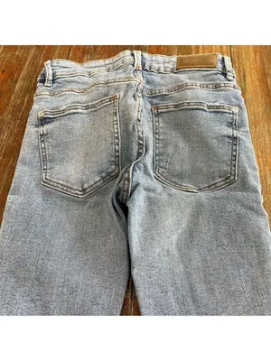 Zara Straight Leg Light Blue Denim Jeans Size 2 Distressed thumbnail 2