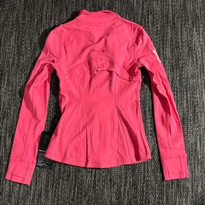 Lululemon Disney Define Jacket *Nulu Lipgloss Pink Size 4 NEW thumbnail 2