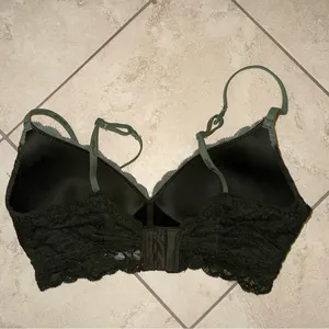 AERIE Lined Wireless Bra in Dark Green Size‎ 32C thumbnail 4
