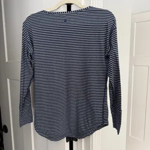 Lululemon navy blue‎ white stripe long sleeve top thumbnail 4